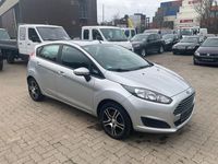 Gebraucht Ford Fiesta Trend 82 PS (60 kW) 2013 Silber Kleinwagen