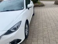 Second-hand Mazda 3 Sports-Line 150 CP (110 kW) 2015 Alb Berlinǎ