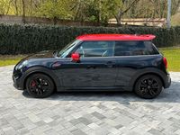 Gebraucht Mini John Cooper Works 231 PS (169 kW) 2022 Blau Kleinwagen