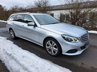 Gebraucht Mercedes E200 Elegance 184 PS (135 kW) 2014 Silber Limousine