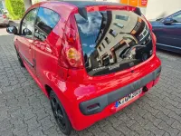 Gebraucht Peugeot 107 68 PS (50 kW) 2011 Rot Kleinwagen