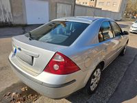 Gebraucht Ford Mondeo Trend 145 PS (106 kW) 2001 Grau Limousine