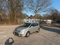 Gebraucht Toyota Corolla Verso 129 PS (94 kW) 2007 Silber Van / Kleinbus