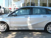 Gebraucht Mercedes B200 136 PS (100 kW) 2013 Silber Kleinwagen
