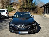 Gebraucht Renault Talisman Initiale Paris 160 PS (117 kW) 2017 Violet Kombi