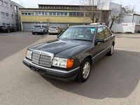 Gebraucht Mercedes E320 220 PS (161 kW) 1993 Schwarz Limousine