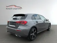 Gebraucht Mercedes A200 Progressive 163 PS (119 kW) 2019 Grau Limousine