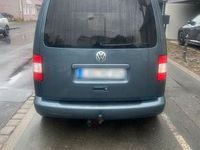 Second-hand VW Caddy Team 105 CP (77 kW) 2008 Gri Monovolum