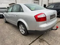Gebraucht Audi A4 130 PS (95 kW) 2001 Silber Limousine