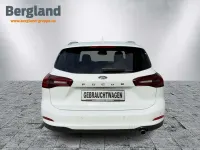 Używany Ford Focus Titanium 116 KM (85 kW) 2024 Biały Kombi