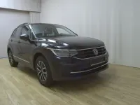 Gebraucht VW Tiguan Life 150 PS (110 kW) 2022 Schwarz SUV