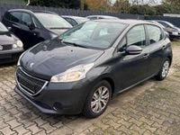 Second-hand Peugeot 208 Active 68 CP (50 kW) 2012 Verde Hatchback