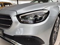 Gebraucht Mercedes E220 Avantgarde 194 PS (142 kW) 2022 Silber Limousine