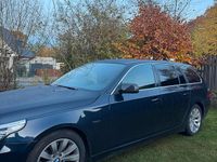 Gebraucht BMW 525 197 PS (144 kW) 2009 Blau Kombi