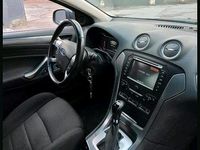 Gebraucht Ford Mondeo 140 PS (102 kW) 2013 Grau Kombi