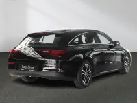 Gebraucht Mercedes CLA200 Shooting Brake 163 PS (119 kW) 2025 Unilack nachtschwarz Kombi