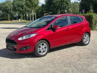Gebraucht Ford Fiesta Celebration 82 PS (60 kW) 2017 Rot Kleinwagen