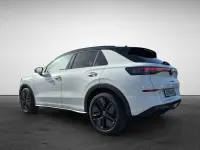 Neu VW T-Roc Cabriolet R-line 150 PS (110 kW) 2026 Pure white/schwarz SUV