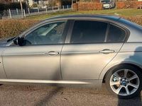 Gebraucht BMW 316 Exclusive 116 PS (85 kW) 2011 Grau Limousine