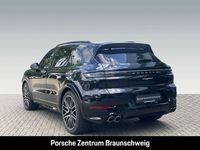 Gebraucht Porsche Cayenne 470 PS (345 kW) 2025 Schwarz SUV