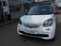Używany Smart ForFour Passion 90 KM (66 kW) 2019 Biały Hatchback