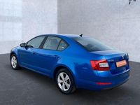 Gebraucht Skoda Octavia Elegance 140 PS (102 kW) 2013 Blau Limousine