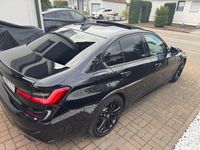 Gebraucht BMW 330e M Sport 292 PS (214 kW) 2021 Schwarz Limousine