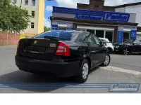 Gebraucht Skoda Octavia Ambiente 102 PS (75 kW) 2007 Schwarzmagic perleffekt Limousine
