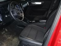 Gebraucht Volvo XC40 Momentum 190 PS (139 kW) 2019 Orange SUV