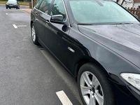 Gebraucht BMW 523 204 PS (150 kW) 2011 Schwarz Kombi
