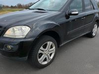 Gebraucht Mercedes ML350 272 PS (200 kW) 2005 Schwarz SUV