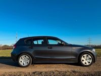 Gebraucht BMW 118 122 PS (89 kW) 2005 Grau Kleinwagen