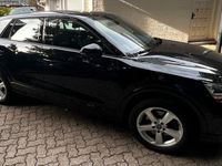 gebraucht Audi Q2 Sports - Benzin - ca. 30.000 km - schwarz - automatik