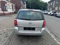 Gebraucht Opel Zafira 150 PS (110 kW) 2006 Silber Van / Kleinbus