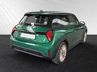 Gebraucht Mini Cooper 156 PS (114 kW) 2024 British racing green metallic Kleinwagen