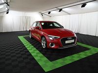 Gebraucht Audi A3 Design 150 PS (110 kW) 2023 Rot Limousine