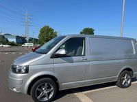 Gebraucht VW Transporter 140 PS (102 kW) 2012 Reflexsilber metallic Van