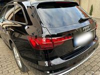 Second-hand Audi A4 Advanced 163 CP (119 kW) 2020 Negru Break