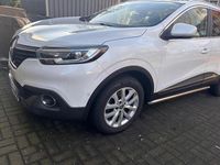 Gebraucht Renault Kadjar 130 PS (95 kW) 2016 Weiß SUV