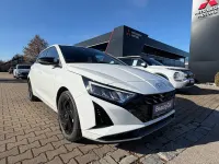 Neu Hyundai i20 Blackline 90 PS (66 kW) 2026 Grau Kleinwagen