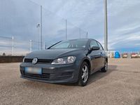 Gebraucht VW Golf VII 87 PS (63 kW) 2017 Grau Kleinwagen