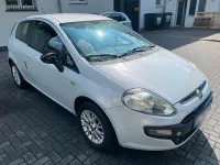 Gebraucht Fiat Punto 70 PS (51 kW) 2010 Grau Kleinwagen