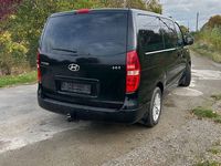 Gebraucht Hyundai H-1 170 PS (125 kW) 2010 Schwarz Van / Kleinbus