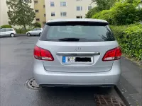 Gebraucht Mercedes B160 102 PS (75 kW) 2016 Silber Van / Kleinbus