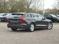 Occasion Volvo V60 Core 163 ch (119 kW) 2022 Gris Break