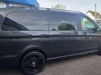 Gebraucht Mercedes V300 Avantgarde Edition 237 PS (174 kW) 2021 Grau Van / Kleinbus