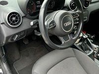 Gebraucht Audi A1 Sportback 95 PS (69 kW) 2016 Schwarz Kleinwagen