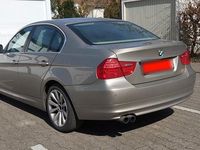 Second-hand BMW 325 204 CP (150 kW) 2011 Auriu Berlinǎ