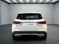 Gebraucht Mercedes GLA200 150 PS (110 kW) 2024 Weiß SUV