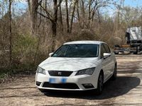 Gebraucht Seat Leon 105 PS (77 kW) 2014 Weiß Limousine